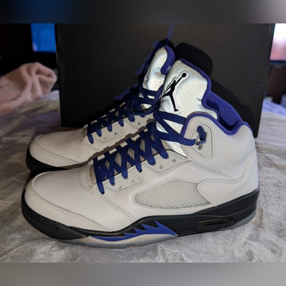 Air Jordan 5 Retro OG CONCORD Purple White and Black Gorgeous Size 7.5 Wow